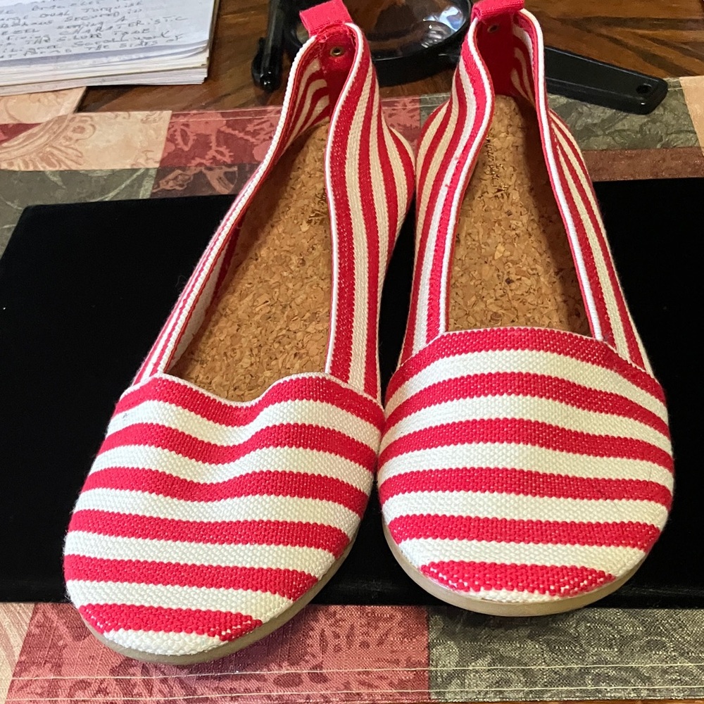 American Eagle Outfitters Red and White Striped Flats